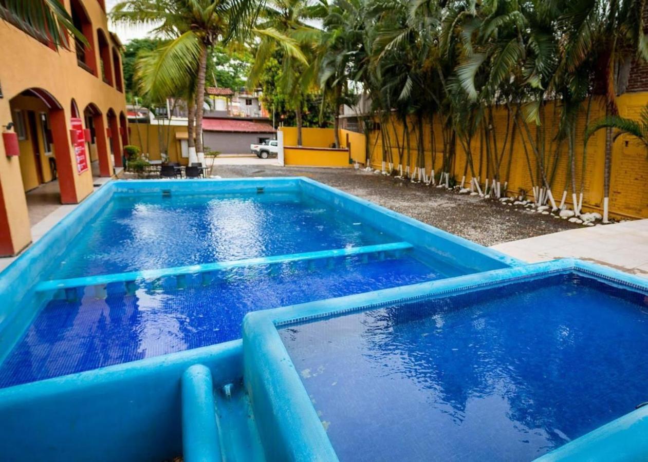 Hotel Cuamatzi Zihuatanejo Luaran gambar