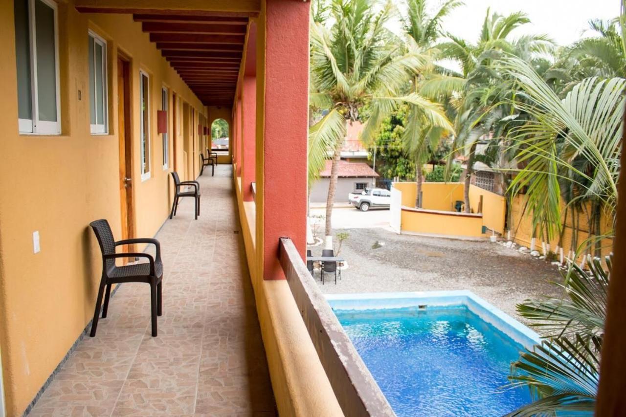 Hotel Cuamatzi Zihuatanejo Luaran gambar