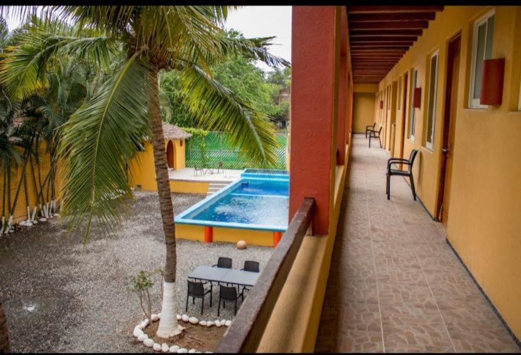 Hotel Cuamatzi Zihuatanejo Luaran gambar