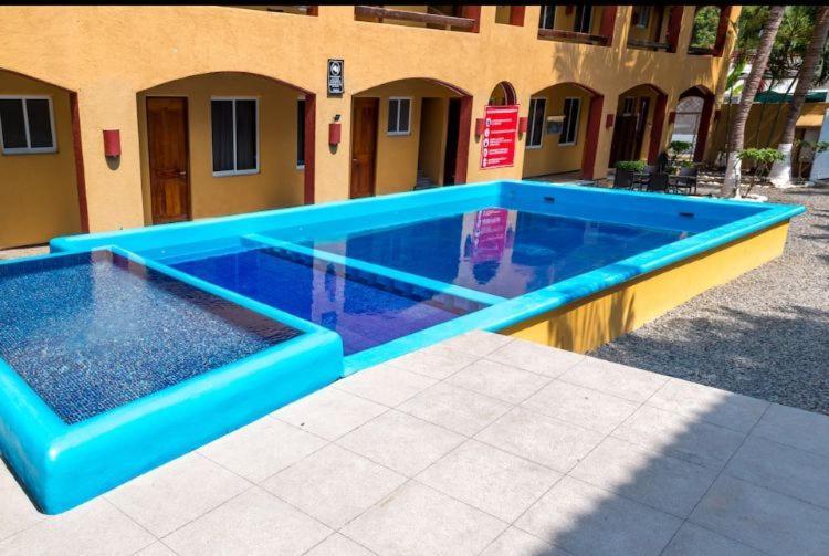 Hotel Cuamatzi Zihuatanejo Luaran gambar